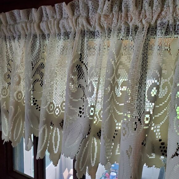 1 Off White Battenburg Lace Valance Scalloped Victorian 60"L X 17.5"H Pocket Rod - Picture 3 of 8